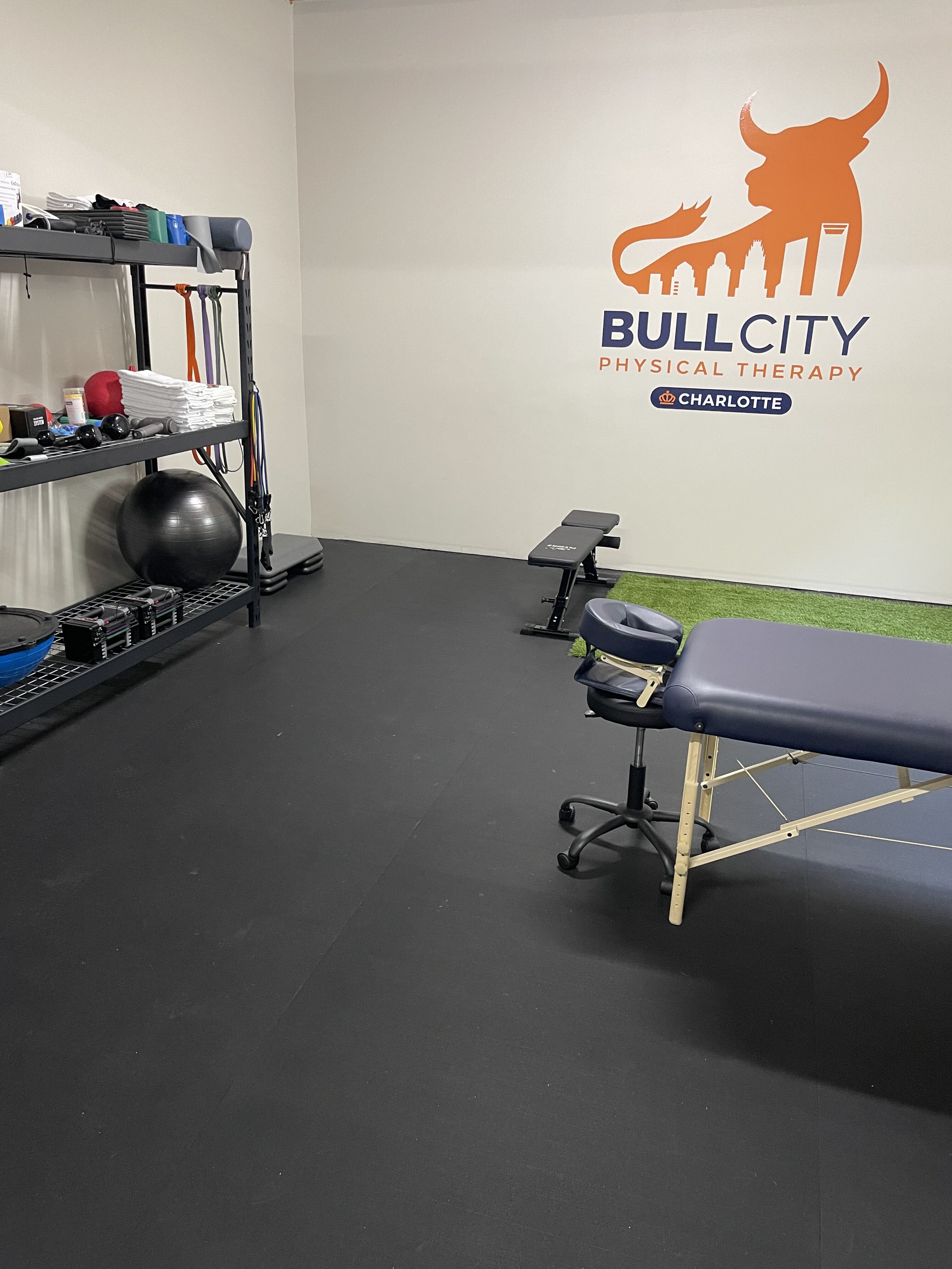 bull city pt charlotte massage table