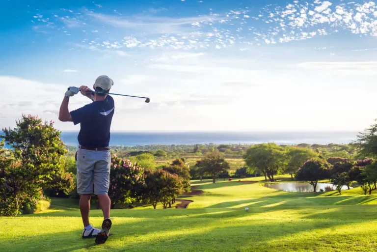 Physical Therapy Exercise to Improve Your Golf Swing